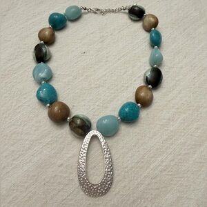 Boho Turquoise Tone Beaded Necklace | Hammered Silver Pendant